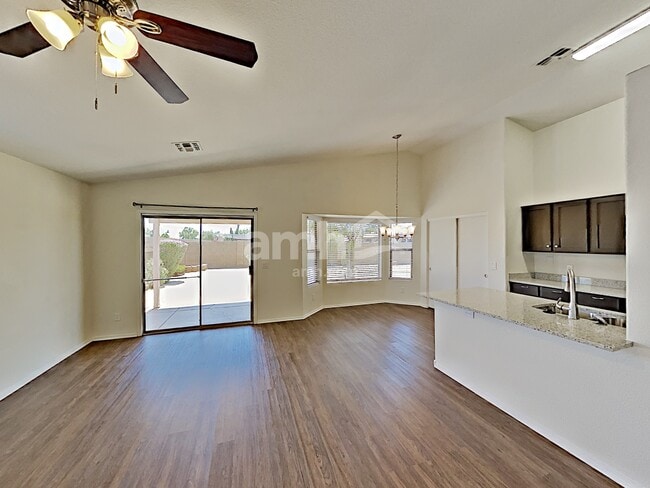 7547 W Vermont Ave, Glendale, AZ 85303 - photo 4