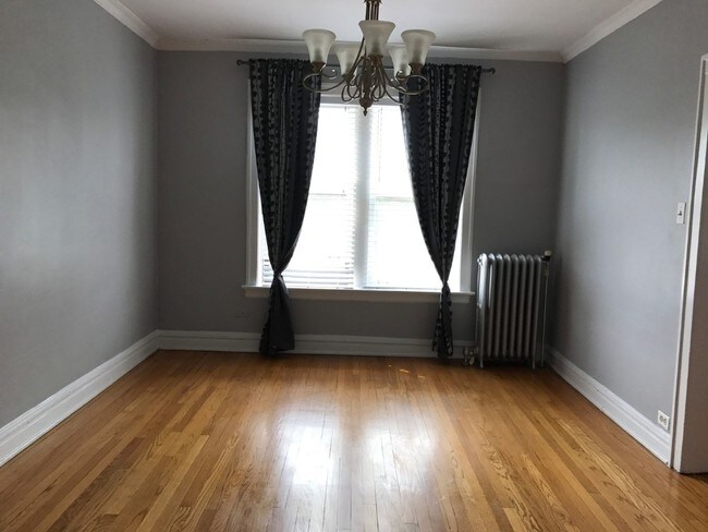 127 Ridge Ave unit 3, Evanston, IL 60202 - photo 2