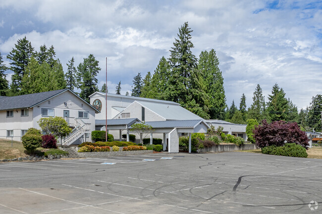 Manchester Christian Academy offers ample parking.