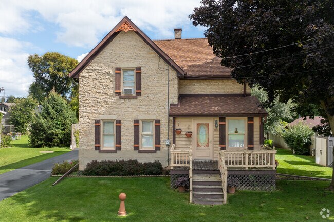 Homes in Lannon date to the 1870s alongside recent builds.