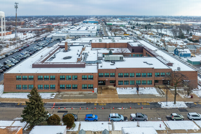 Otis P Graves Elementary School and Heritage Middle School share the same building.