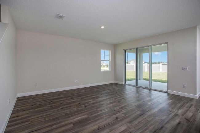 10334 Surrey Rose Dr unit 36484897, San Antonio, FL 33576 - photo 7