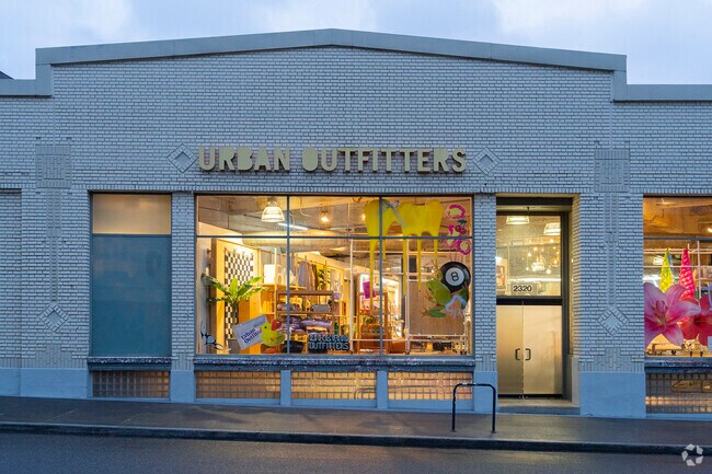 Major retailers like Urban Outfitters are conveniently nearby the Arlington Heights community.