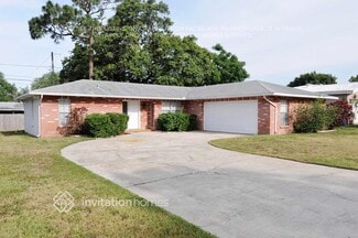 1706 Sharondale Dr, Clearwater, FL 33755