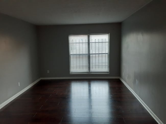 170 Governors Dr, Forest Park, GA 30297 - photo 7