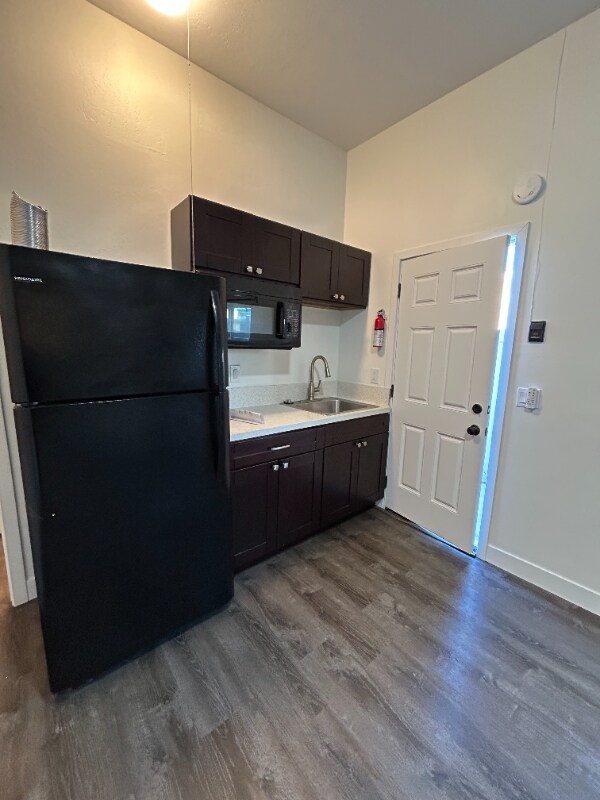 3467-71 Luna Ave, San Diego, CA 92117