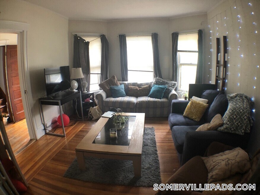 16 Curtis Ave unit 2, Somerville, MA 02144 - photo 1