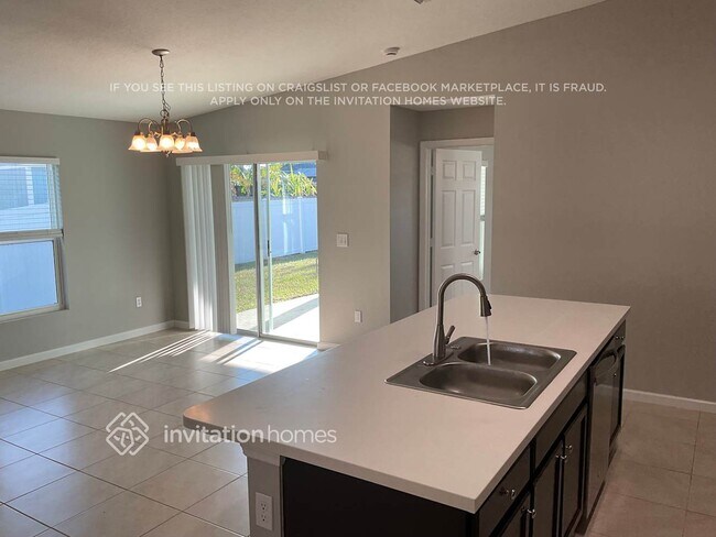 886 SW Del Rio Blvd, Port Saint Lucie, FL 34953 - photo 5