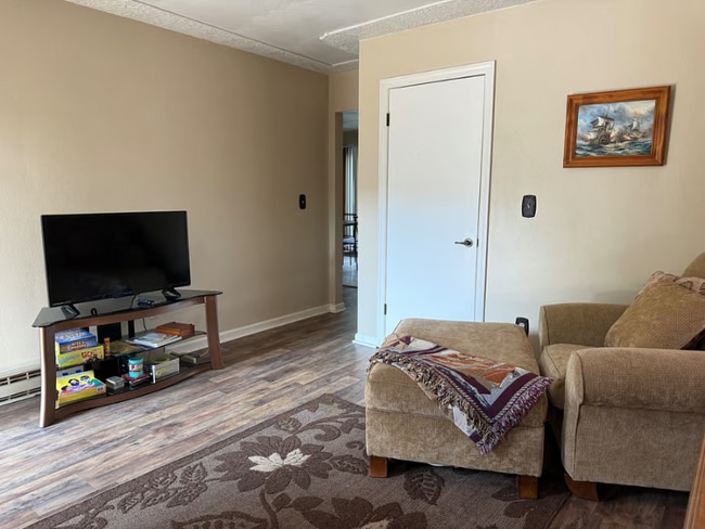 0 Spanish Manor unit 2 Spanish Manor, Wheeling, WV 26003 - photo 3