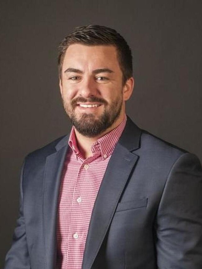 Agent Photo