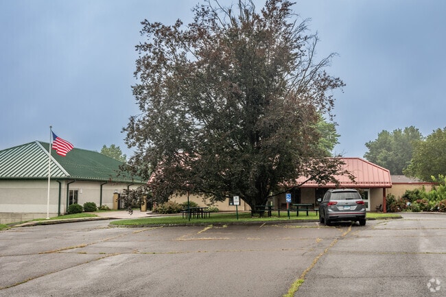 The Independent Day School is located in Middlefield, CT.
