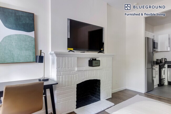 26 Jane St unit FL2-ID1933, New York, NY 10014 - photo 2