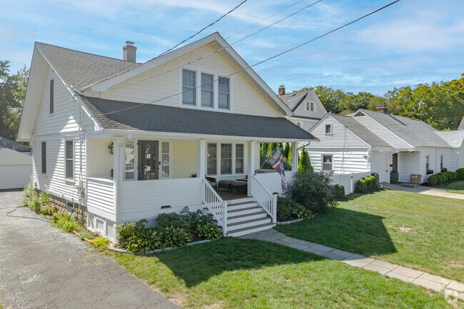 Porch space is fairly common on homes in Stratfield Village.