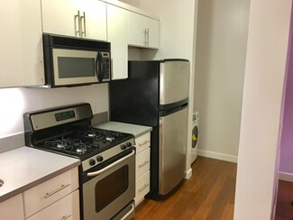 1007 41st St Unit 211, Oakland, CA 94608