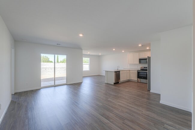 0 N Viewpoint Rd unit 36583487, Prescott Valley, AZ 86315 - photo 4