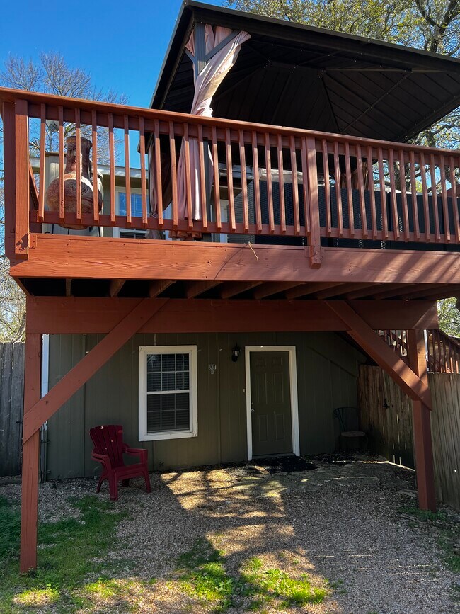 4521 Merle Dr unit B lower, Austin, TX 78745 - photo 3