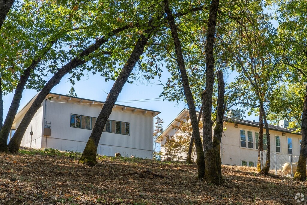 El Dorado Adventist School is a private Christian K-8 school in beautiful El Dorado County.