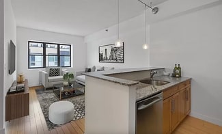 313 W 53rd St, New York, NY 10019