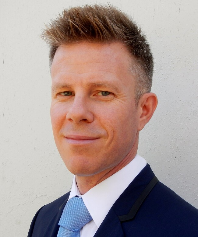 Agent Photo