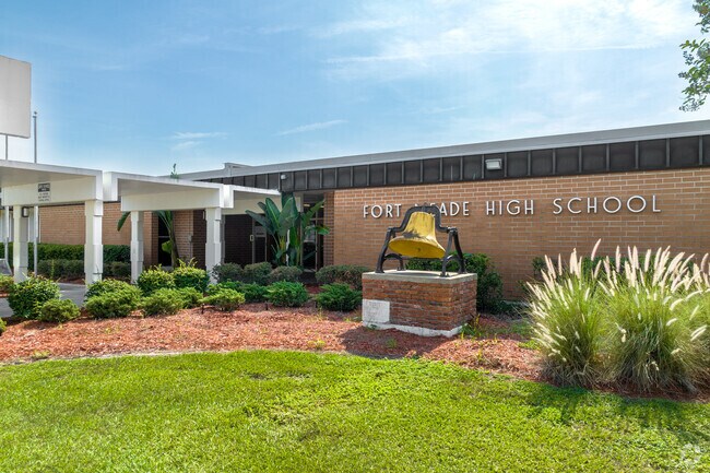 Fort Meade Middle Senior High School is a public school located in Fort Meade, FL.