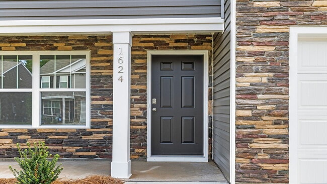 3307 Cypress Hollow Dr, Moore, SC 29369 - photo 3