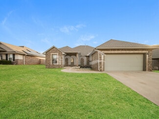 416 E Charlotte Terrace, Mustang, OK 73064