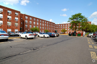 65 Church St, Middletown, CT 06457