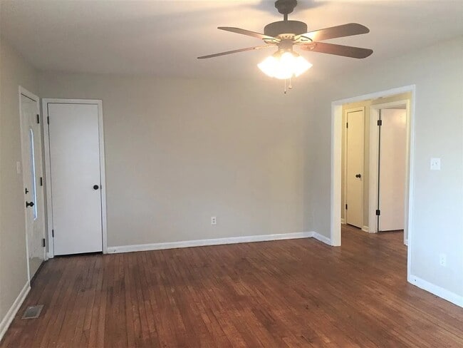 407 Collins Ave, Centerville, GA 31028 - photo 3