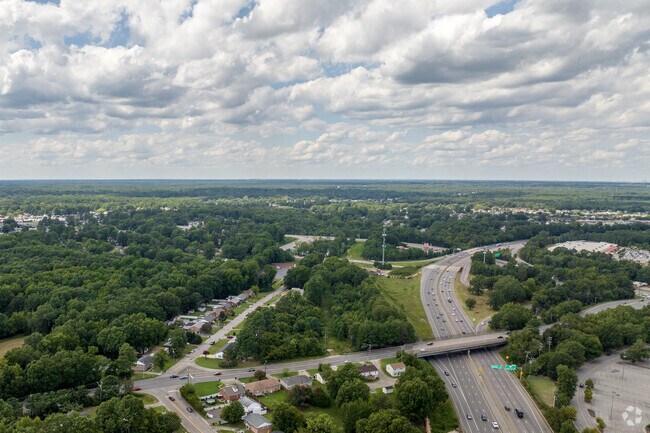 Richmond is an easy drive north from Colonial Heights via I-95.
