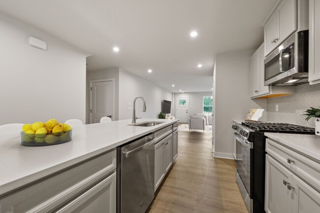 122 Red Lion Ct, Atco, NJ 08004 - photo 7