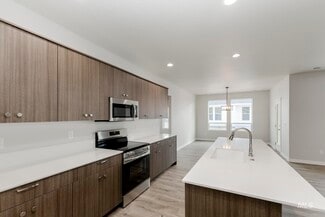 612 W Striped Owl St, Kuna, ID 83634