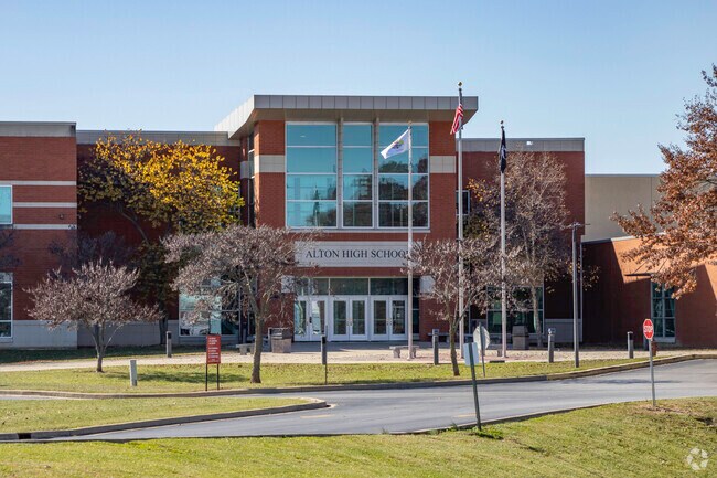 Alton High School provides education in the neighborhood of 
Outlying Madison County.