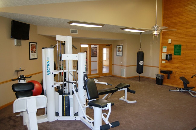 Water Dance Apartments, Shelbyville, IN 46176 - photo 7