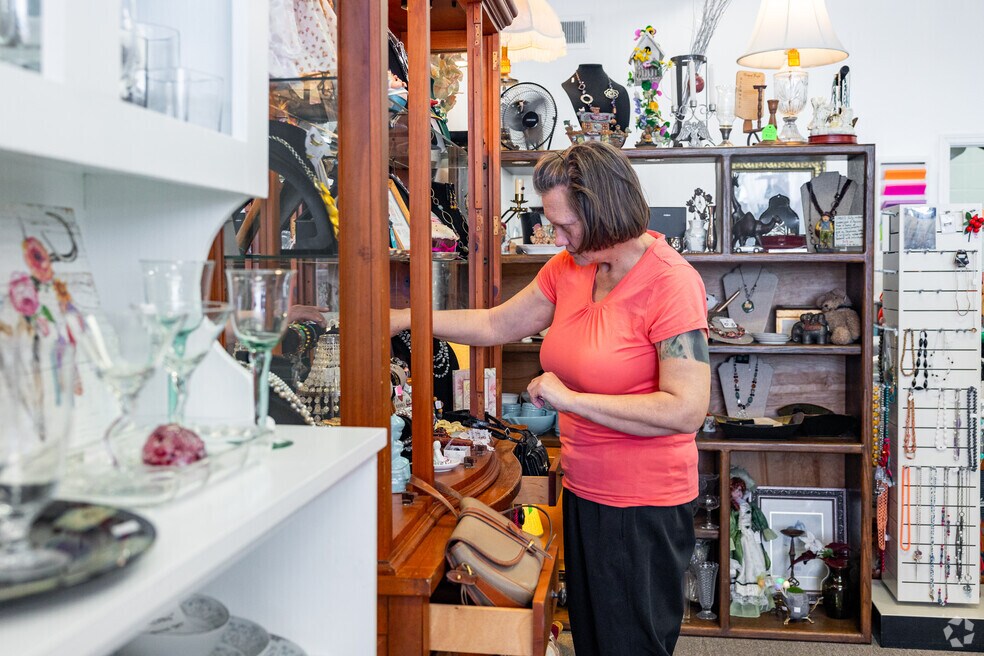 NH_Hoover_519238_P2_v3_GM_071124