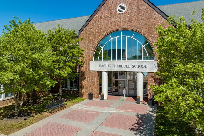 Main Entrance of Peachtree Middle School in Dunwoody.
