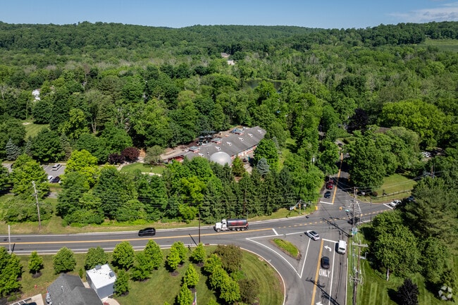 Bernardsville students and parents love the experience at Mendham Country Day School.