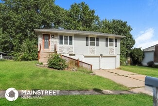 17816 E Greentree Ave, Independence, MO 64057