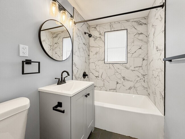 30 Henderson Dr unit 5, East Hartford, CT 06108 - photo 6