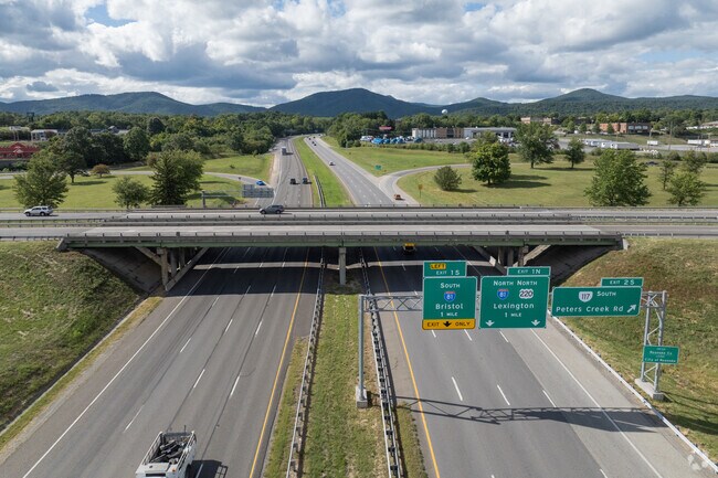 The major interstates run near the neighborhood connecting it to downtown.