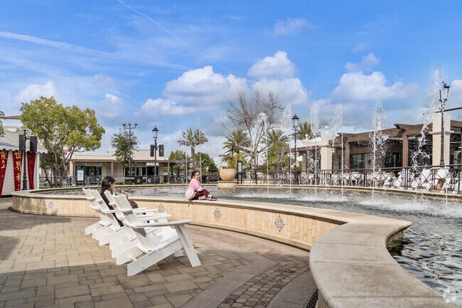 Serene water fountain becomes an urban oasis near Pacheco.