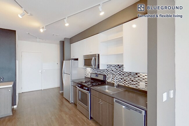 445 Artisan Way unit FL2-ID4549A, Somerville, MA 02145 - photo 5