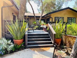 932 Old Topanga Canyon Rd, Topanga, CA 90290