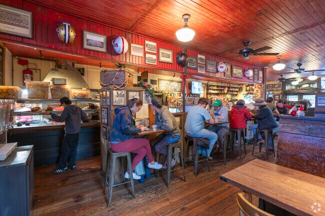 Portola Valley's Alpine Inn is a great place to go grab lunch..