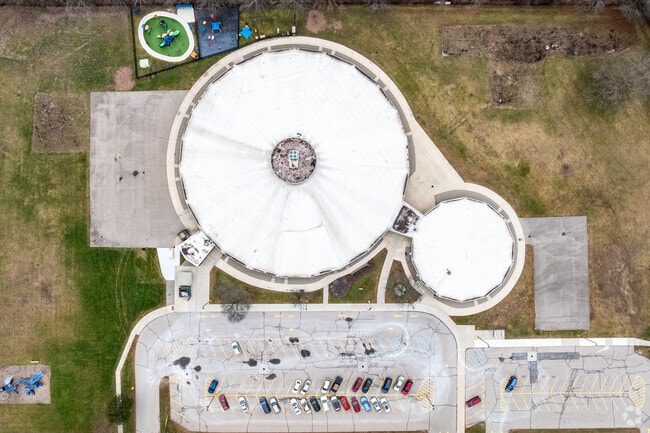 Cass Elementary School inspires, educates and empowers all students.