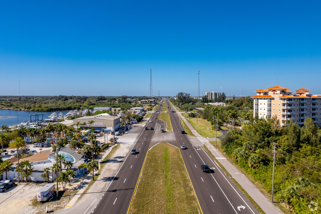 10674 Poplar St NE Unit 57, Saint Petersburg, FL 33716 - Homes.com