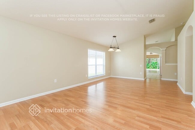 25422 Lexington Oaks Blvd, Wesley Chapel, FL 33544 - photo 3