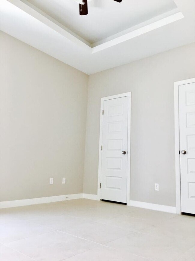 3007 Javalina Ave unit 3007 Javalina Ave, Edinburg, TX 78542 - photo 5