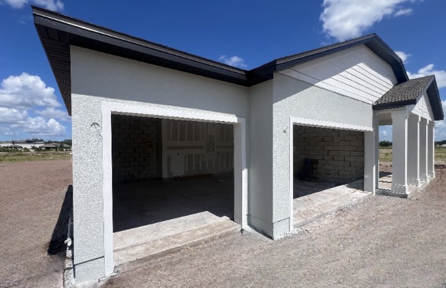 1635 Cane Bamboo Dr, St. Cloud, FL 34771 - photo 4