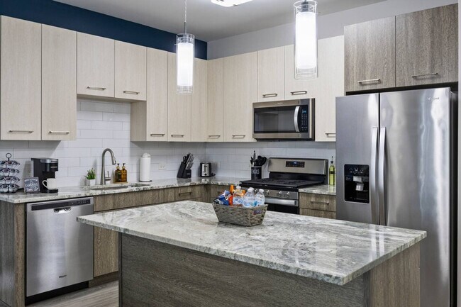 28294 Ferry Rd unit ID1366973P, Warrenville, IL 60555 - photo 7