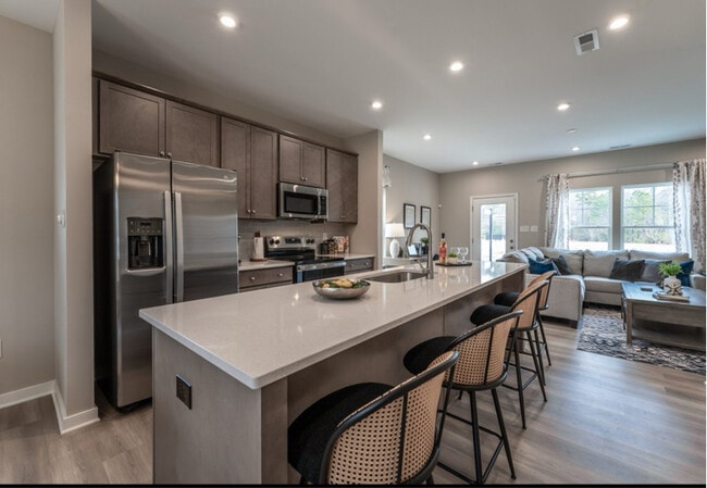 235 Greenpark Rd, Sandston, VA 23150 - photo 4